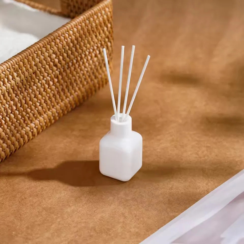 PureAura™ Reed Diffuser